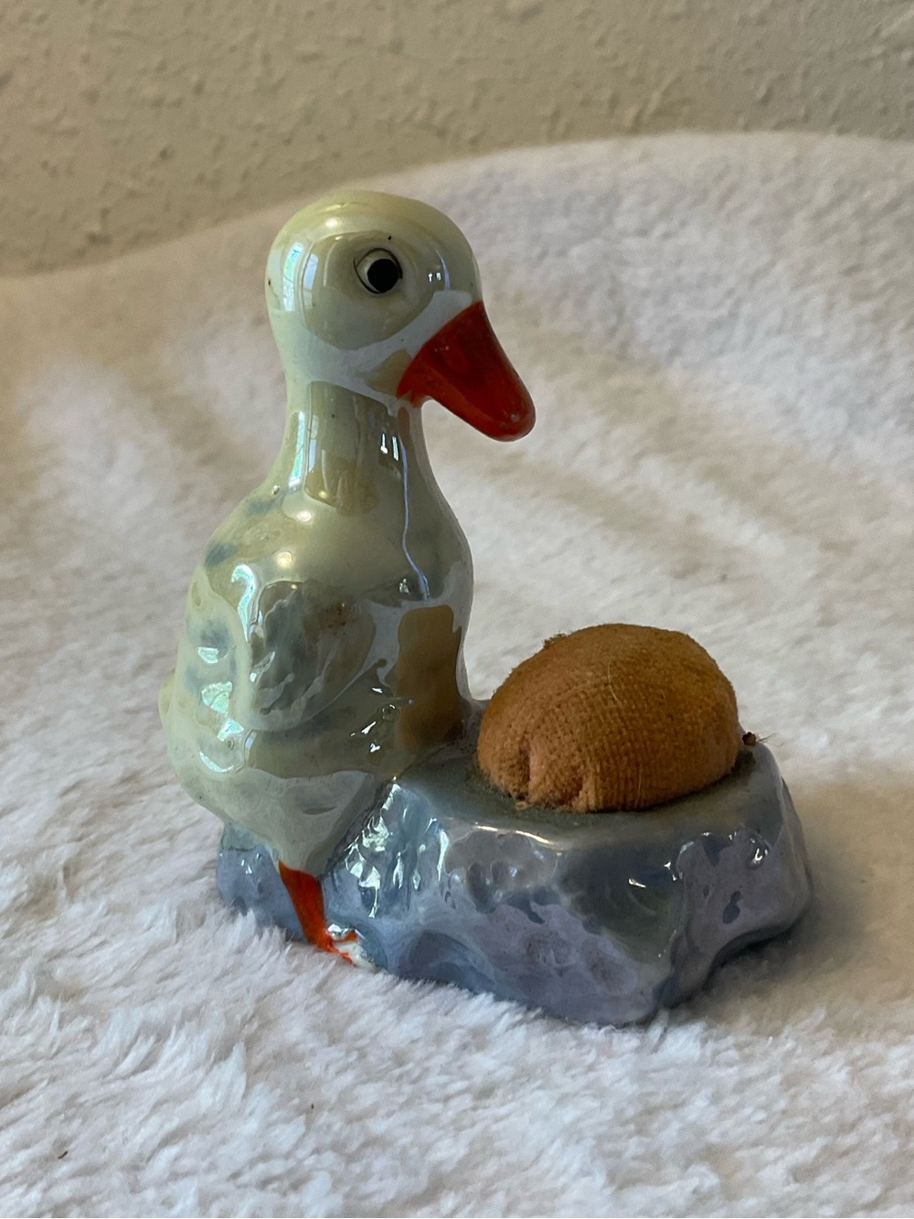 Miniature duck pin cushion figurine made in Japan lusterwear
